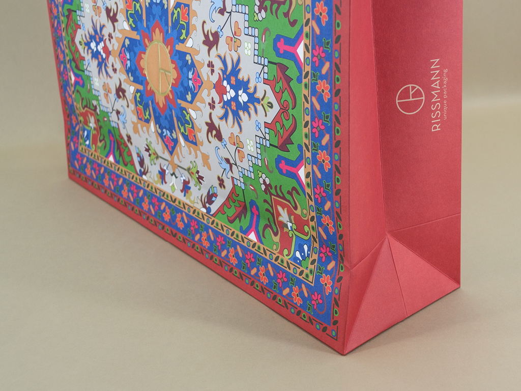 Bild_1024x768_Content_Products_Paper_carrier_bags_Standard_bottom_Bild4